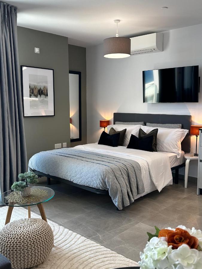 E1 Presidential Studios On High Floor With Stunning Sea Views Gibraltar Zewnętrze zdjęcie